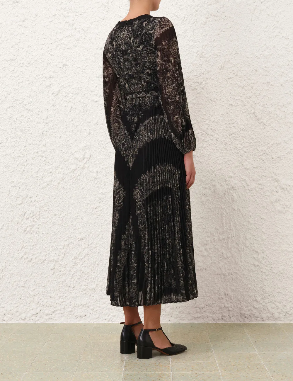Sunray Long Sleeve Midi Dress in Black Paisley